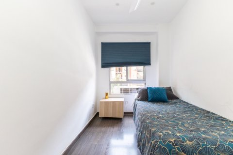 Apartment for sale Valencia, Spain 3 bedrooms, 104 sq.m. No. 133317 - photo 6