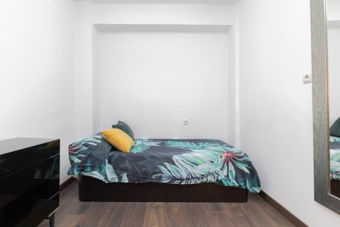 Apartment for sale Valencia, Spain 3 bedrooms, 104 sq.m. No. 133317 - photo 9