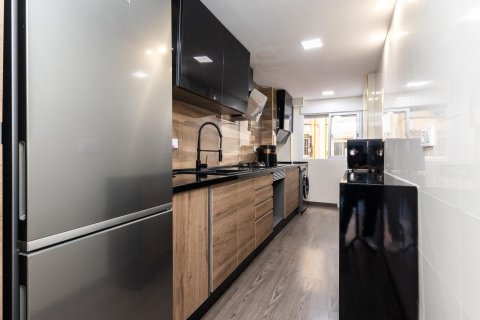 Apartment for sale Valencia, Spain 3 bedrooms, 104 sq.m. No. 133317 - photo 15