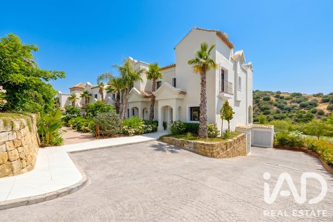 Villetta a schiera a Estepona, Malaga, Spagna 3 camere da letto, 263.59 mq. N° 195743