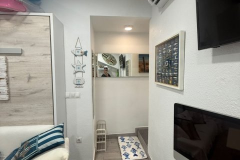 Commercial property for sale in Alicante, Spain 20 sq.m. No. 195744 - photo 6
