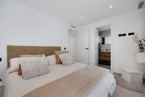 Wohnung zum Verkauf in Torrevieja, Alicante, Spanien 3 Schlafzimmer, 91 m2 Nr. 177788 - Foto 16