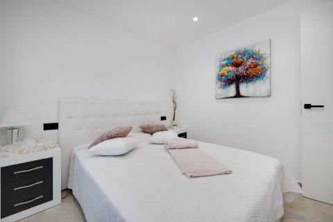 Wohnung zum Verkauf in Torrevieja, Alicante, Spanien 3 Schlafzimmer, 91 m2 Nr. 177788 - Foto 23