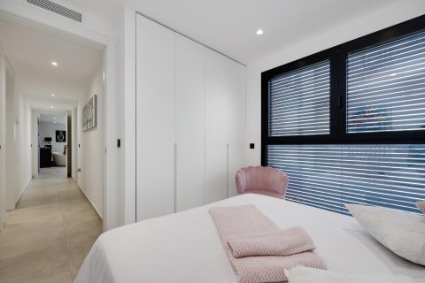 Wohnung zum Verkauf in Torrevieja, Alicante, Spanien 3 Schlafzimmer, 91 m2 Nr. 177788 - Foto 24