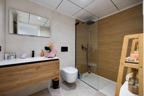 Wohnung zum Verkauf in Torrevieja, Alicante, Spanien 3 Schlafzimmer, 91 m2 Nr. 177788 - Foto 19