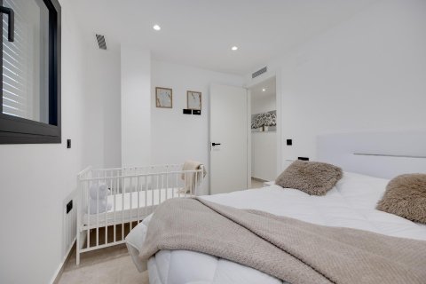 Wohnung zum Verkauf in Torrevieja, Alicante, Spanien 3 Schlafzimmer, 91 m2 Nr. 177788 - Foto 22