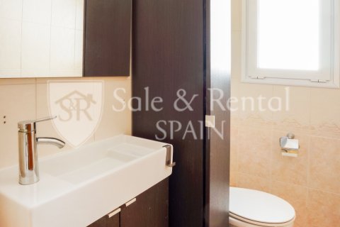 House for sale in Sant Feliu de Guixols, Girona, Spain 4 bedrooms, 121 sq.m. No. 166393 - photo 4