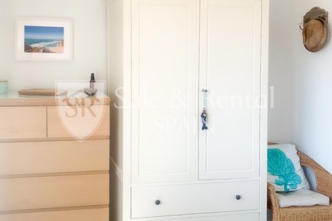 Huoneisto myytävänä Sant Feliu de Guixols, Girona, Espanja, 3 makuuhuonetta, 54 m2 No. 166395 - kuva 25