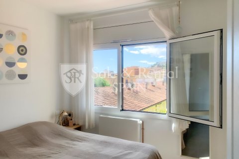 Huoneisto myytävänä Sant Feliu de Guixols, Girona, Espanja, 3 makuuhuonetta, 54 m2 No. 166395 - kuva 22