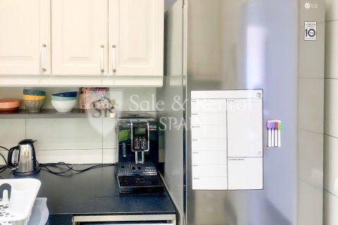 Huoneisto myytävänä Sant Feliu de Guixols, Girona, Espanja, 3 makuuhuonetta, 54 m2 No. 166395 - kuva 19