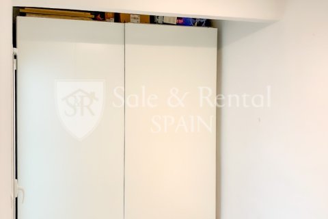 Huoneisto myytävänä Sant Feliu de Guixols, Girona, Espanja, 3 makuuhuonetta, 54 m2 No. 166395 - kuva 27