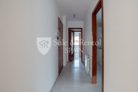 Huoneisto myytävänä Blanes, Girona, Espanja, 3 makuuhuonetta, 88 m2 No. 166396 - kuva 15