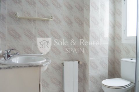 Huoneisto myytävänä Blanes, Girona, Espanja, 3 makuuhuonetta, 88 m2 No. 166396 - kuva 22