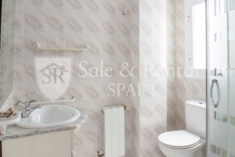 Huoneisto myytävänä Blanes, Girona, Espanja, 3 makuuhuonetta, 88 m2 No. 166396 - kuva 21