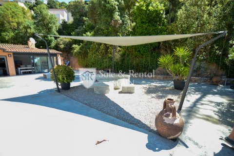 Talo myytävänä Lloret de Mar, Girona, Espanja, 4 makuuhuonetta, 109 m2 No. 166394 - kuva 22