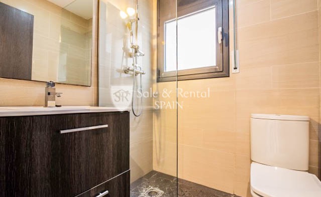 Hus i Lloret de Mar, Girona, Spanien 4 sovrum, 109 kvm. Nr. 166394