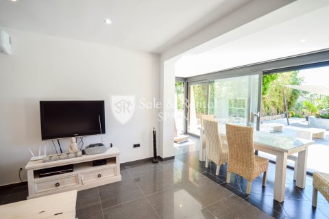 Talo myytävänä Lloret de Mar, Girona, Espanja, 4 makuuhuonetta, 109 m2 No. 166394 - kuva 7