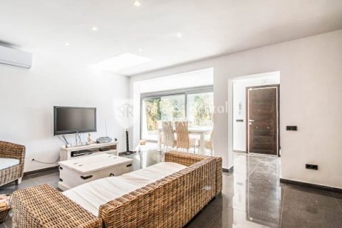 Talo myytävänä Lloret de Mar, Girona, Espanja, 4 makuuhuonetta, 109 m2 No. 166394 - kuva 5
