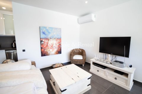 Talo myytävänä Lloret de Mar, Girona, Espanja, 4 makuuhuonetta, 109 m2 No. 166394 - kuva 9