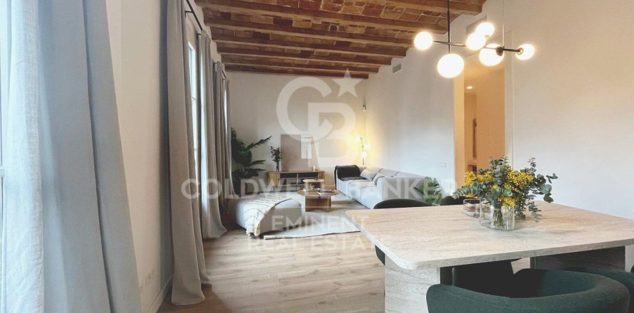 Apartamento en Barcelona, España 2 dormitorios, 86 m2 No. 157091