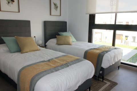 Villa zum Verkauf in Pilar de la Horadada, Alicante, Spanien 4 Schlafzimmer, 119 m2 Nr. 195936 - Foto 16