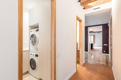 Apartment à vendre à Barcelona, Espagne, 3 chambres, No. 140984 - photo 6