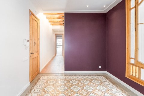 Apartment à vendre à Barcelona, Espagne, 3 chambres, No. 140984 - photo 15