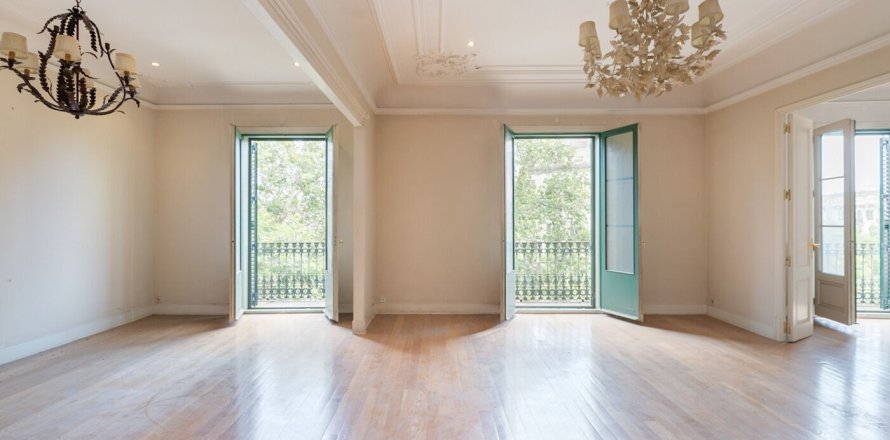 Apartamento en Barcelona, España 4 dormitorios, No. 140985