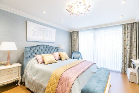 Продажа таухауса в Барселона, Испания 4 спальни,  №140988 - фото 16