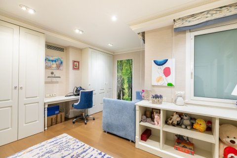 Продажа таухауса в Барселона, Испания 4 спальни,  №140988 - фото 28