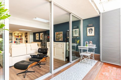 Lägenhet till salu i Barcelona, Spanien 3 sovrum, Nr. 140987 - foto 11