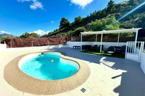 Huvila myytävänä Elda, Alicante, Espanja, 4 makuuhuonetta, 300 m2 No. 144564 - kuva 2