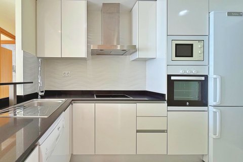 Apartment for sale in Punta Prima, Alicante, Spain 2 bedrooms, 175 sq.m. No. 144565 - photo 20