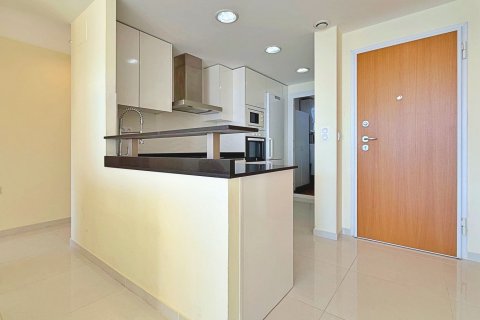 Apartment for sale in Punta Prima, Alicante, Spain 2 bedrooms, 175 sq.m. No. 144565 - photo 18