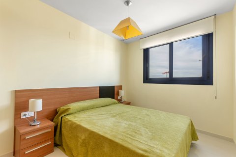 Apartament w Punta Prima, Alicante, Hiszpania 2 sypialnie, 175 mkw. nr 144565 – zdjęcie 22