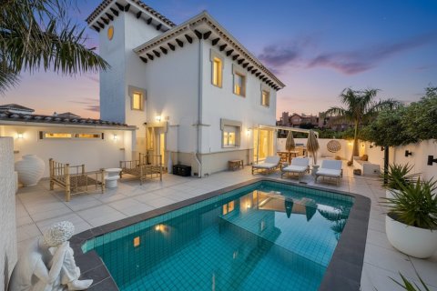 Huvila myytävänä Mar Menor Golf Resort, Murcia, Espanja, 4 makuuhuonetta,  No. 144562 - kuva 1