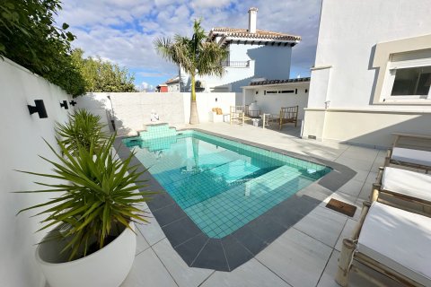 Huvila myytävänä Mar Menor Golf Resort, Murcia, Espanja, 4 makuuhuonetta,  No. 144562 - kuva 24