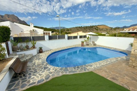 Villa zum Verkauf in La Nucia, Alicante, Spanien 3 Schlafzimmer, 250 m2 Nr. 140432 - Foto 7
