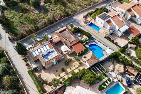 Villa zum Verkauf in La Nucia, Alicante, Spanien 3 Schlafzimmer, 250 m2 Nr. 140432 - Foto 2