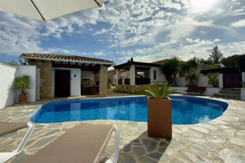 Villa zum Verkauf in La Nucia, Alicante, Spanien 3 Schlafzimmer, 250 m2 Nr. 140432 - Foto 9