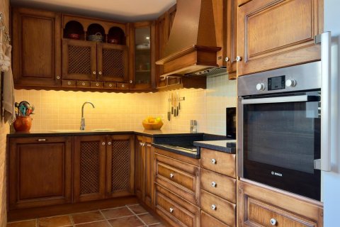 Villa zum Verkauf in La Nucia, Alicante, Spanien 3 Schlafzimmer, 250 m2 Nr. 140432 - Foto 14