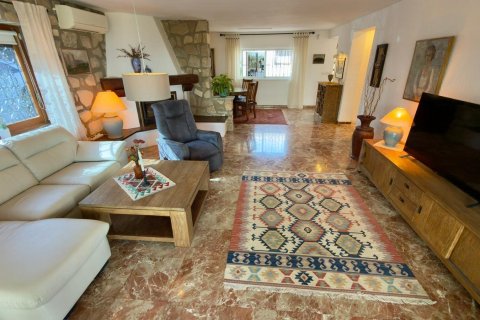 Villa zum Verkauf in La Nucia, Alicante, Spanien 3 Schlafzimmer, 250 m2 Nr. 140432 - Foto 24