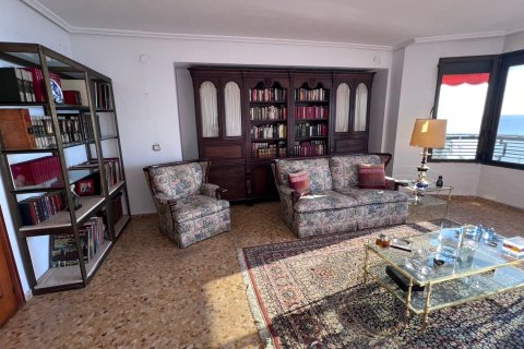 Продажа квартиры в Аликанте, Испания 1 спальня, 113м2 №140431 - фото 7