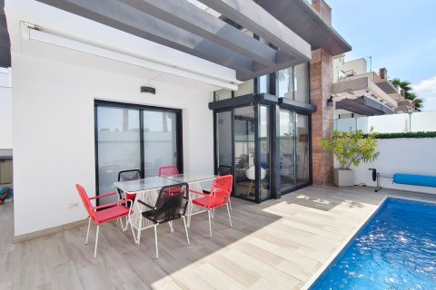Villa zum Verkauf Cabo Roig, Alicante, Spanien 3 Schlafzimmer, 110 m2 Nr. 138871 - Foto 4