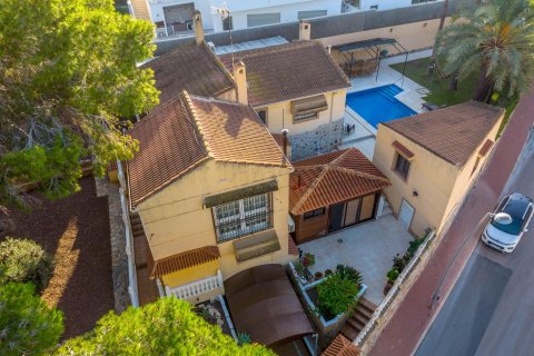 Villa à vendre à Los Balcones, Alicante, Espagne, 3 chambres, 257 m2 No. 138869 - photo 8