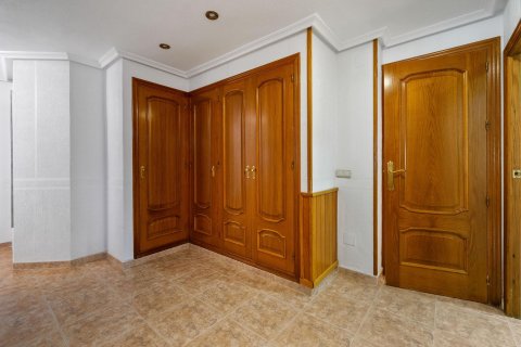 Villa à vendre à Los Balcones, Alicante, Espagne, 3 chambres, 257 m2 No. 138869 - photo 23