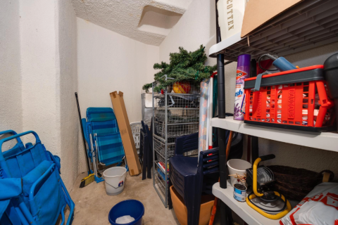 Huoneisto myytävänä Torrevieja, Alicante, Espanja, 2 makuuhuonetta, 64 m2 No. 146189 - kuva 23