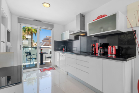 Apartament w Punta Prima, Alicante, Hiszpania 2 sypialnie, 63 mkw. nr 146193 – zdjęcie 10