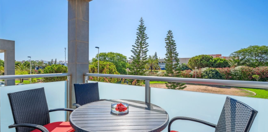 Apartament w Punta Prima, Alicante, Hiszpania 2 sypialnie, 63 mkw. nr 146193