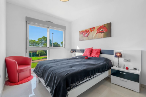 Apartament w Punta Prima, Alicante, Hiszpania 2 sypialnie, 63 mkw. nr 146193 – zdjęcie 13